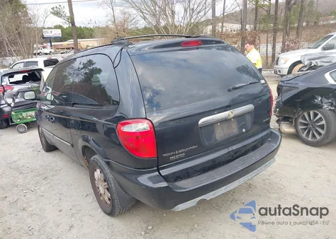 2005 Chrysler Town & Country Touring z USA, uszkodzony, nr VIN 2C4GP54L25R466280